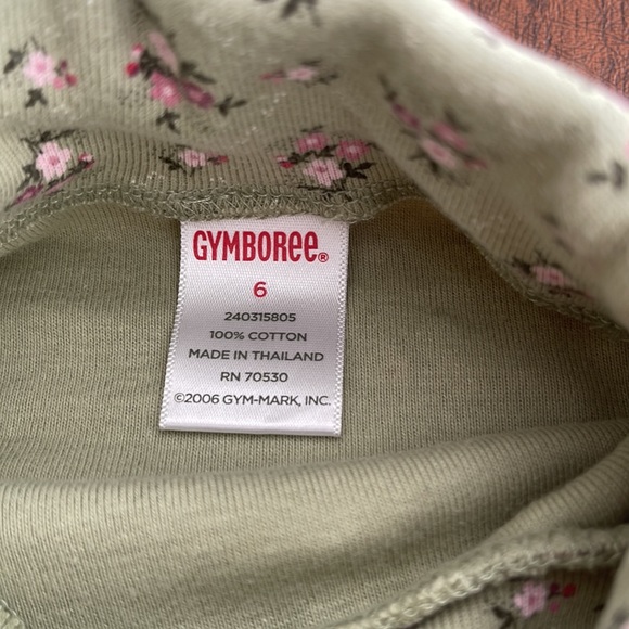 Gymboree turtleneck - Picture 2 of 2